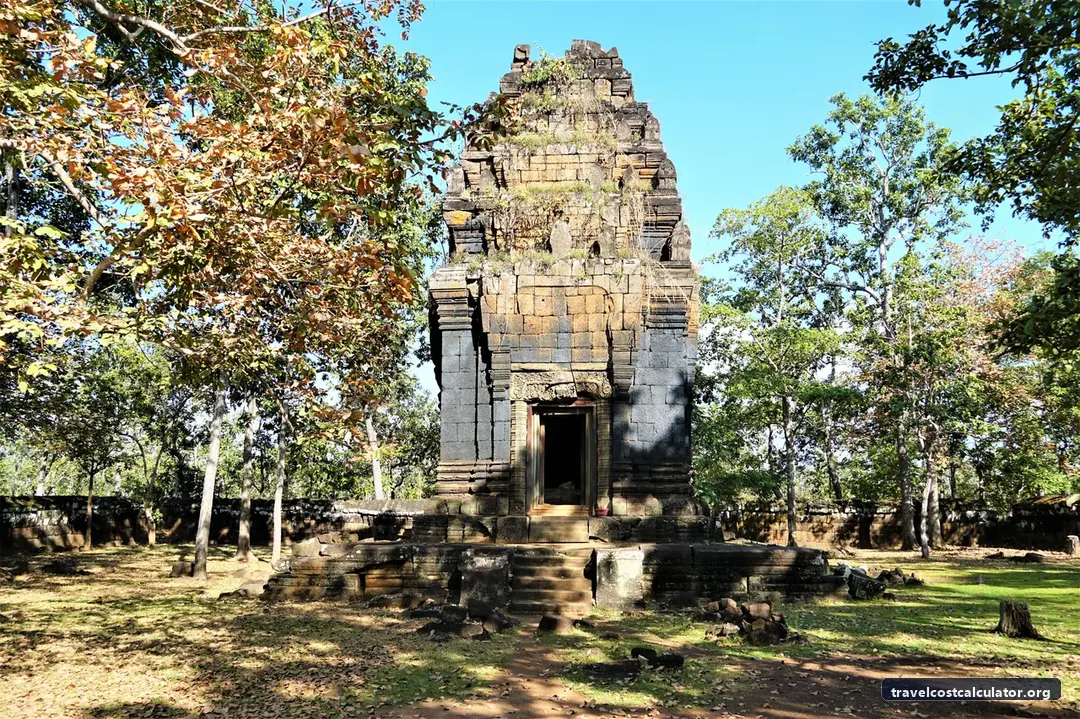 Koh Ker: Archaeological Site of Ancient Lingapura or Chok Gargyar